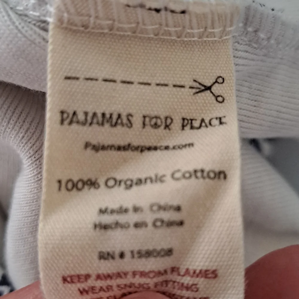 Pajamas for Peace 100% Cotton Elephant Peint Matching Set size 18 M…